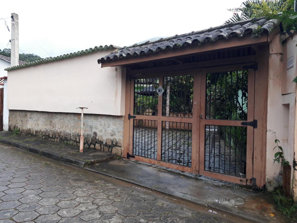 Quartos Proximo Ao Centro De Ilhabela Appartement Buitenkant foto