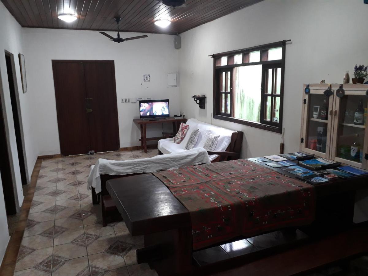 Quartos Proximo Ao Centro De Ilhabela Appartement Buitenkant foto