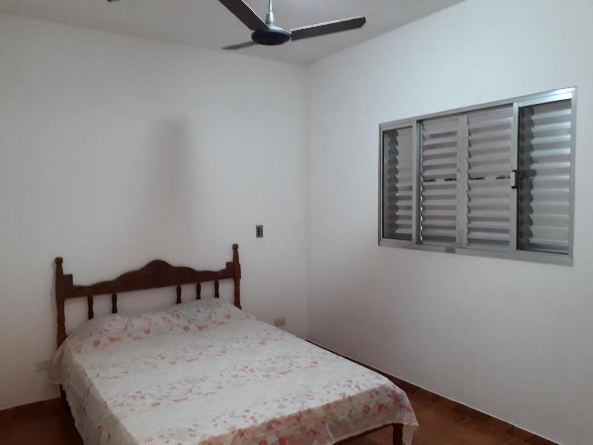 Quartos Proximo Ao Centro De Ilhabela Appartement Buitenkant foto
