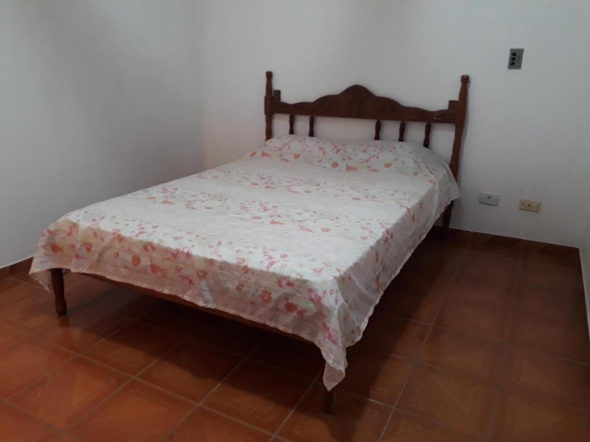 Quartos Proximo Ao Centro De Ilhabela Appartement Buitenkant foto