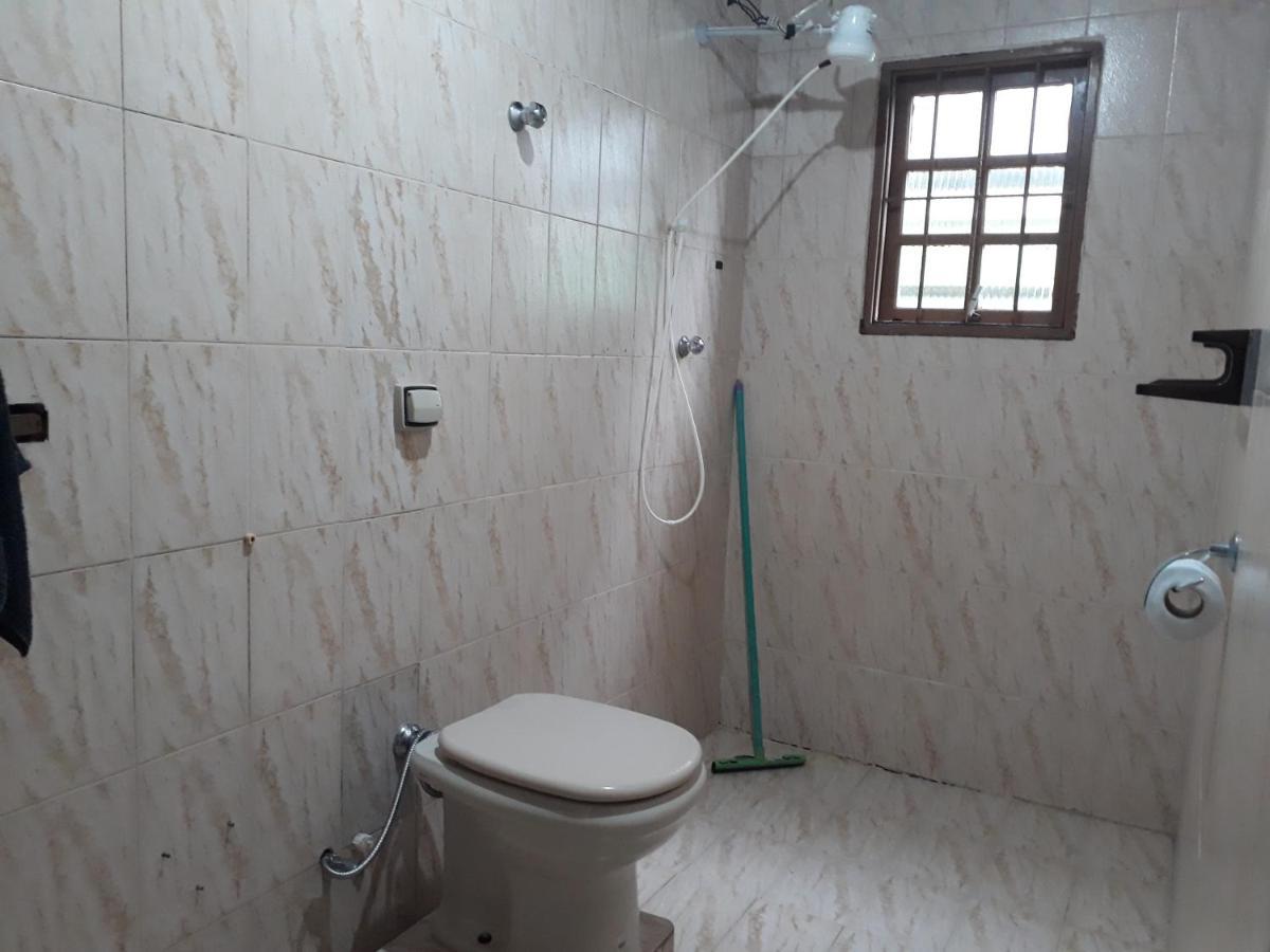 Quartos Proximo Ao Centro De Ilhabela Appartement Buitenkant foto